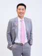 คุณนิวัฒน์ ธัญปิตินันทน์